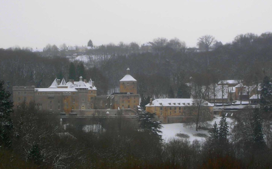 Chastellux-Sur-Cure, France